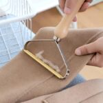 ⁦أداة ازالة الوبر من الملابس الشتوية والمفروشات عرض طقم 3 قطع⁩ - الصورة ⁦4⁩